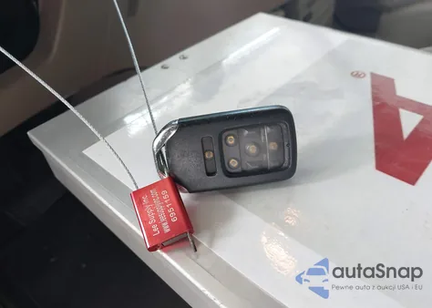 2016 Honda Odyssey Se z USA, uszkodzony, nr VIN 5FNRL5H34GB070672